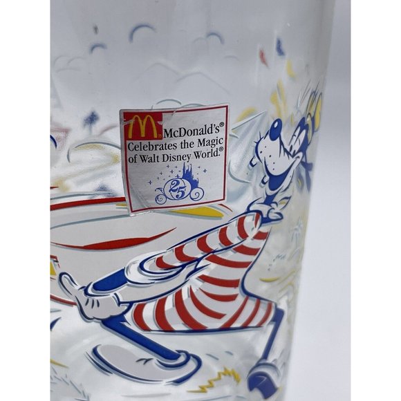 McDonald's Walt Disney World 25th Anniversary Remember The Magic Goofy Glass Cup - Picture 2 of 6